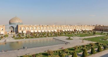 زیباترین خیابان اصفهان ، جایی که مسحور خواهید شد