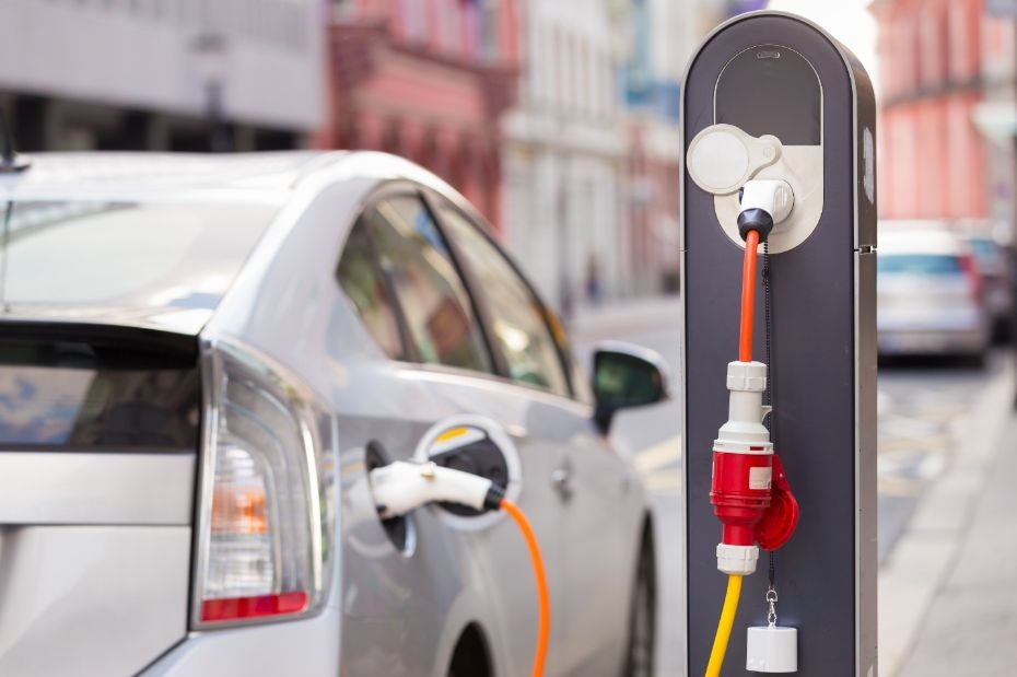 مدت‌زمان شارژ کامل در خودروهای Hybrid