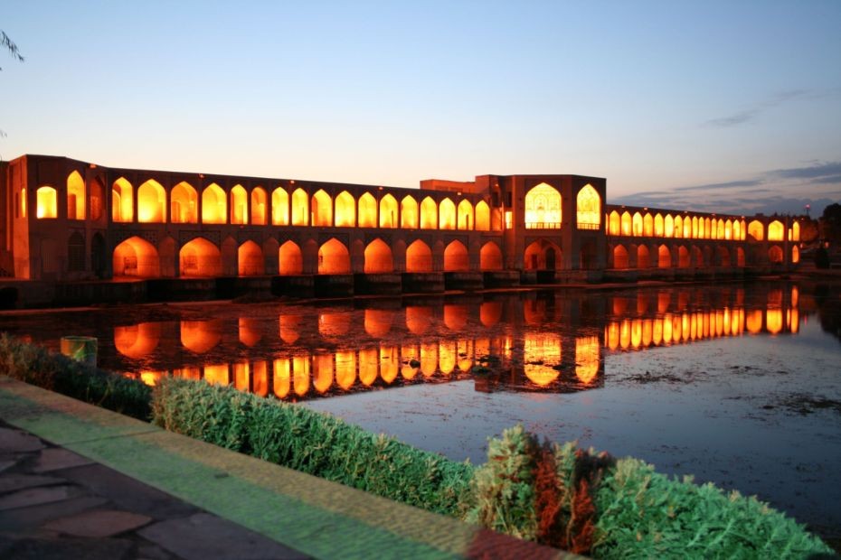 اجاره بی ام و در اصفهان