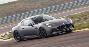 بررسی Maserati GranTurismo Folgore (2023)