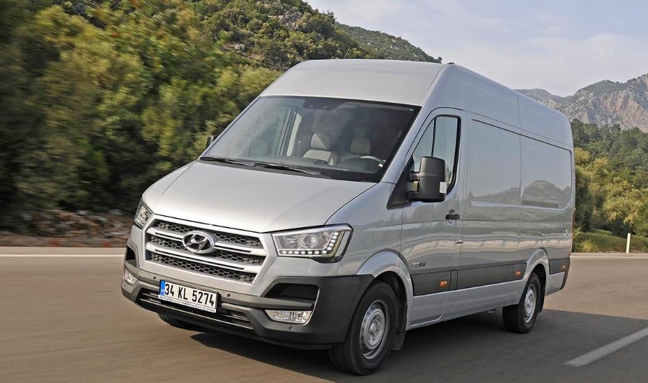 اجاره ون هیوندای Hyundai Van